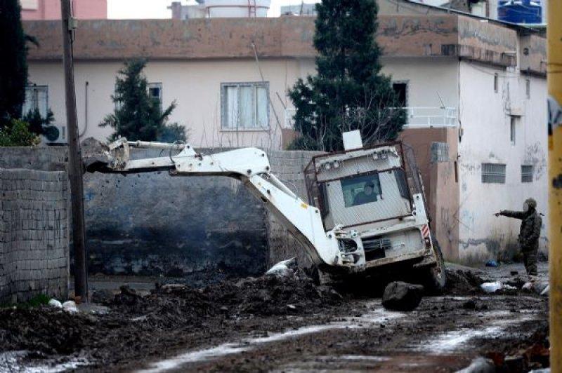 Cizre'de operasyonun 43. günü kamerada