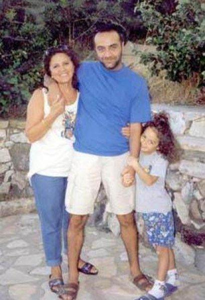 Genç yaşta evlenen ünlüler