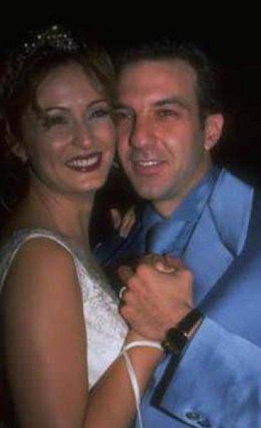 Genç yaşta evlenen ünlüler