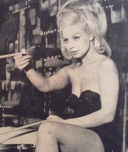 Yeşilçam'ın vamp kadını: Mine Soley 