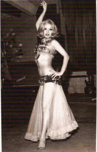 Yeşilçam'ın vamp kadını: Mine Soley 