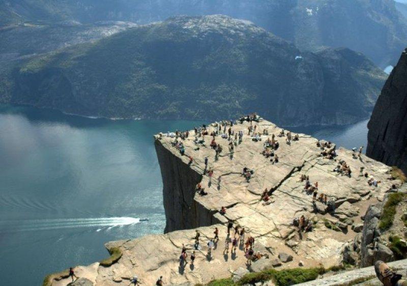 Masallar diyarı Norveç'ten muhteşem manzaralar 