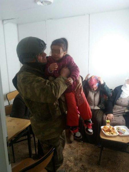 Sur'da vatandaşların teröre isyanı