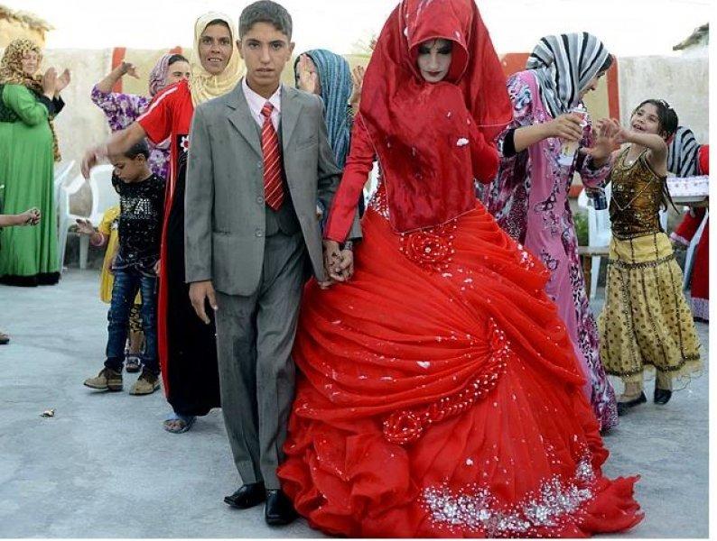 Dünyanın farklı ülkelerindeki gelinlik modelleri 