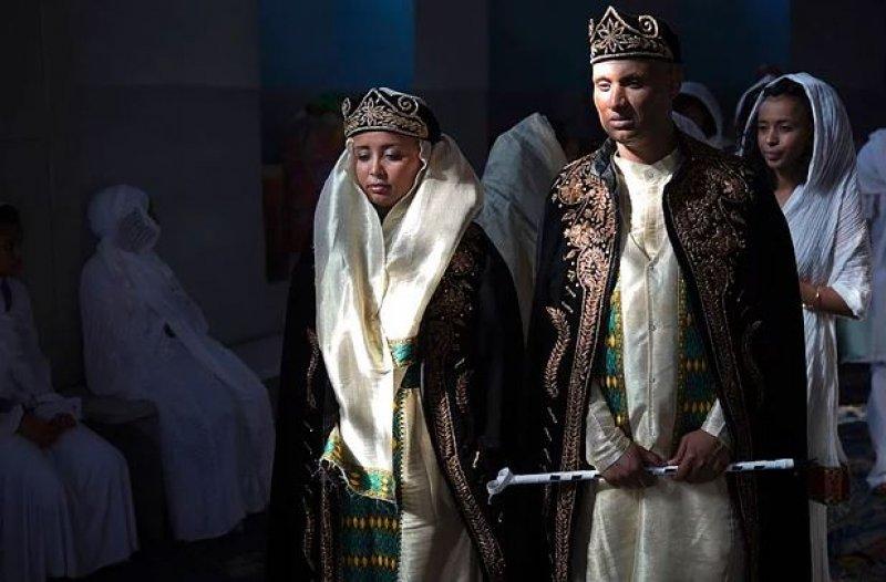 Dünyanın farklı ülkelerindeki gelinlik modelleri 