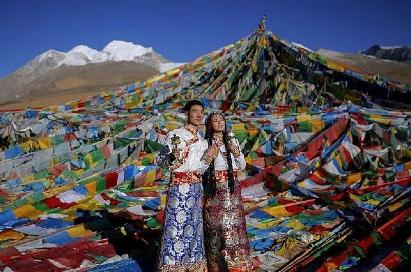 Dünyanın farklı ülkelerindeki gelinlik modelleri 