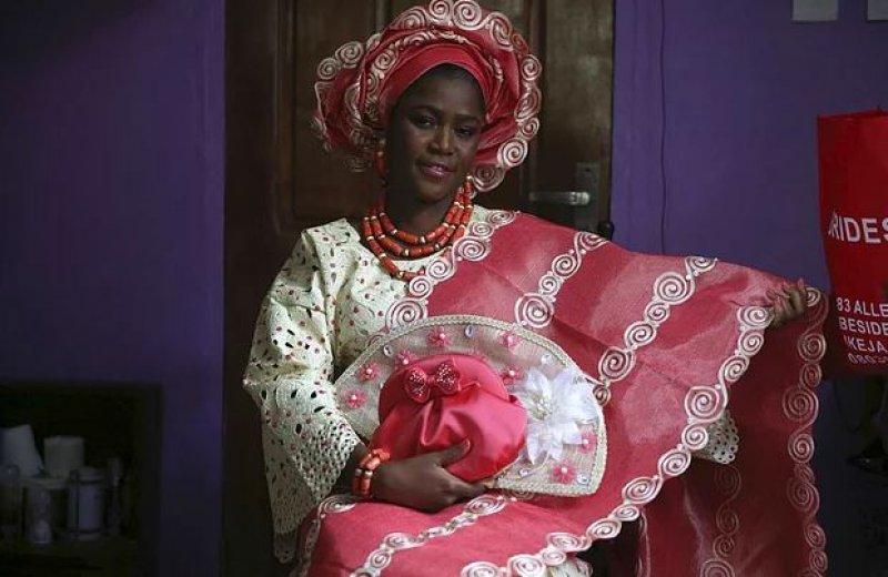 Dünyanın farklı ülkelerindeki gelinlik modelleri 