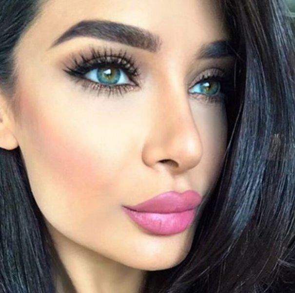 Kürt manken Mariam Rod