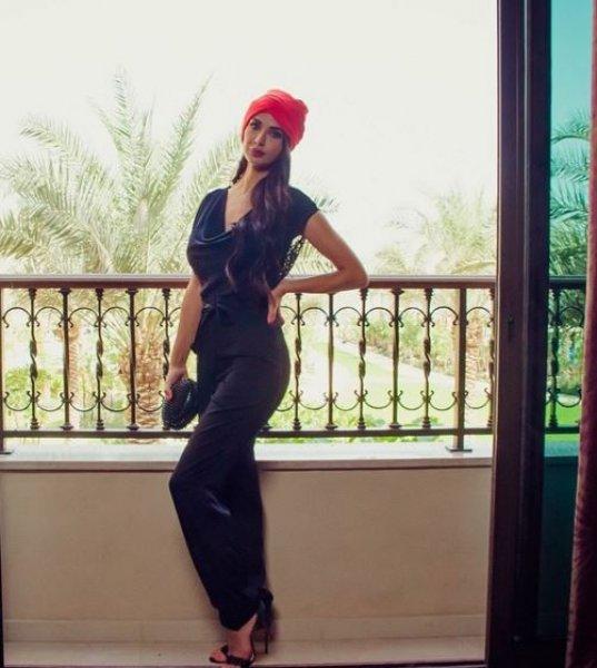 Kürt manken Mariam Rod