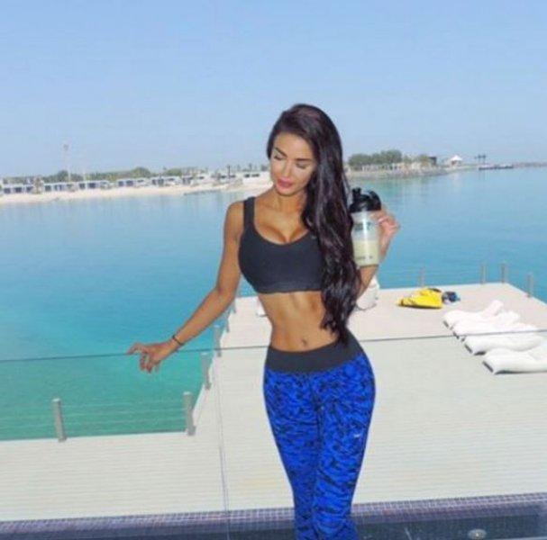 Kürt manken Mariam Rod