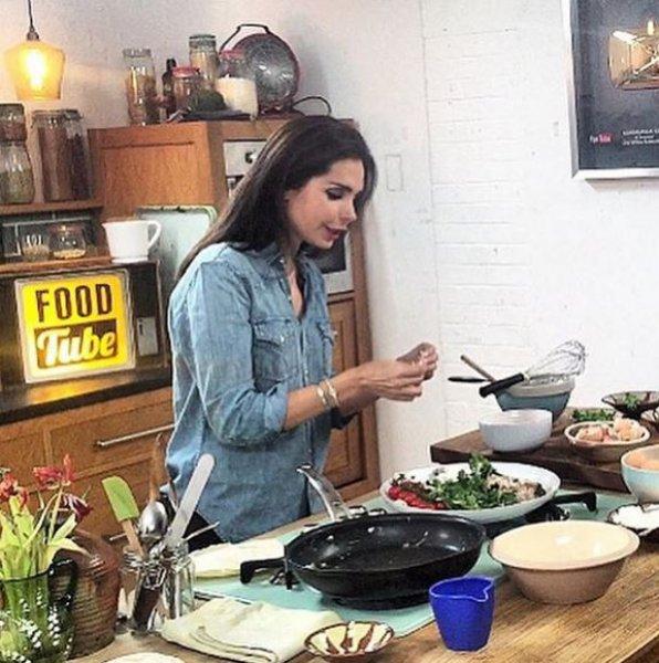 Kürt manken Mariam Rod