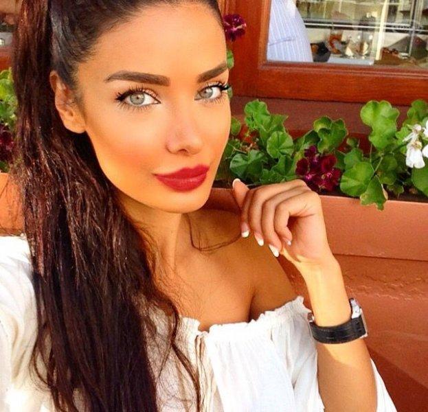 Kürt manken Mariam Rod