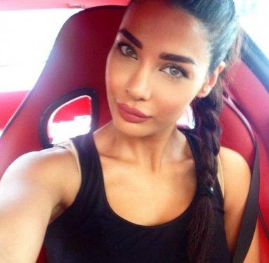 Kürt manken Mariam Rod