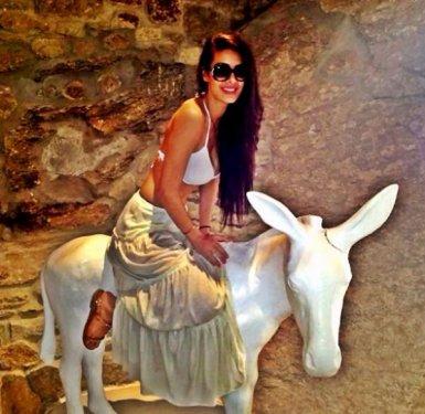 Kürt manken Mariam Rod