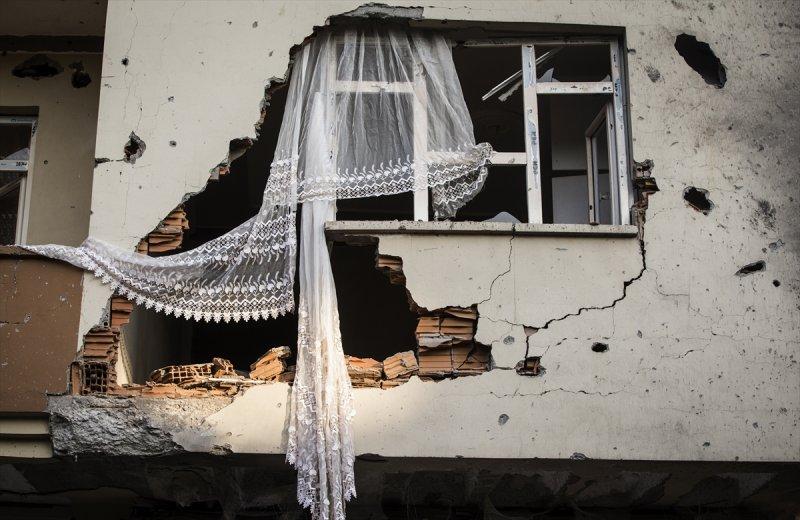 Teröristlerin Cizre'ye verdiği zarar ortaya çıktı