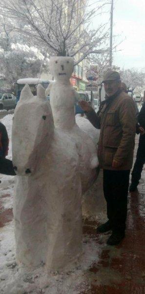 Türkiye'nin en güzel kardan adamları