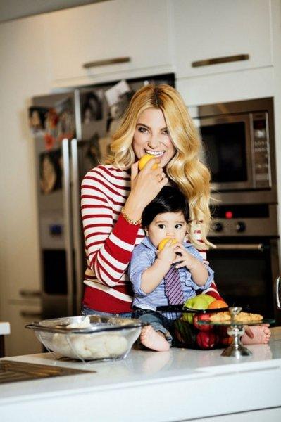 Şeyda Coşkun evinin kapılarını açtı 