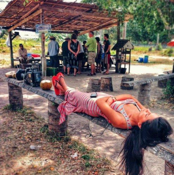 Tolgahan Sayışman'dan sevgilisine Roma sürprizi