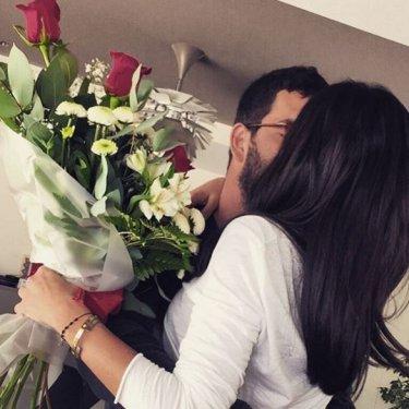 Arda Turan Aslıhan Doğan'la ilk kez el ele görüntülendi