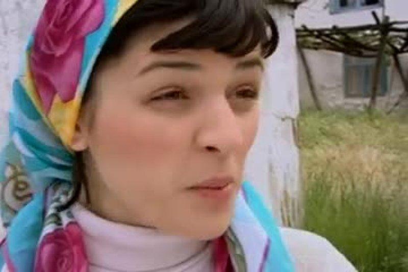 Oyuncu Gonca Vuslateri eski haliyle dalga geçti 