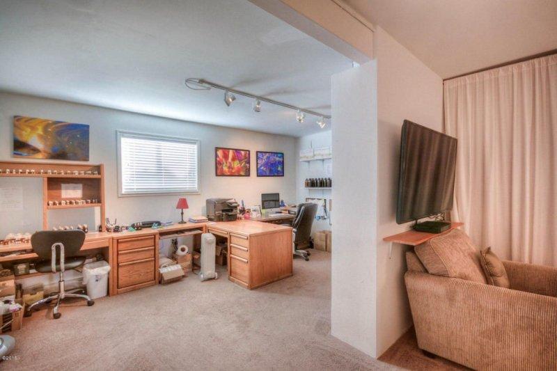 İç dekorasyonuyla kaleyi andıran tarihi ev