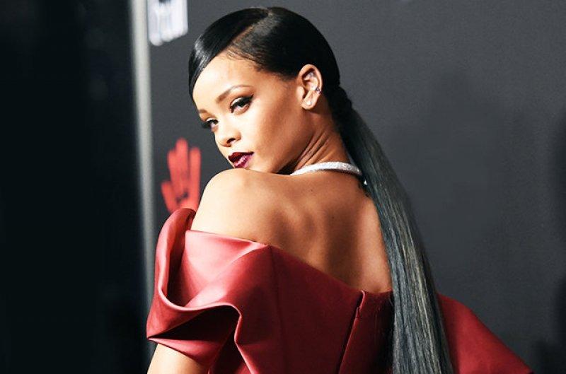 Ünlü şarkıcı Rihanna'nın farklı tarzları 
