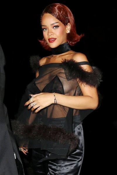 Ünlü şarkıcı Rihanna'nın farklı tarzları 