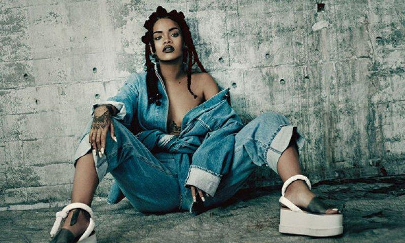 Ünlü şarkıcı Rihanna'nın farklı tarzları 