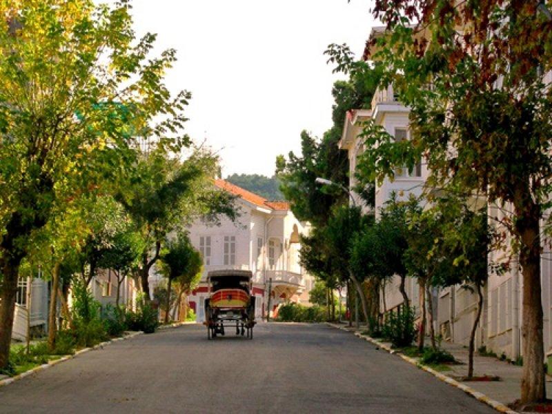 İstanbul'da dış mekan düğün fotoğrafı için en iyi 13 yer