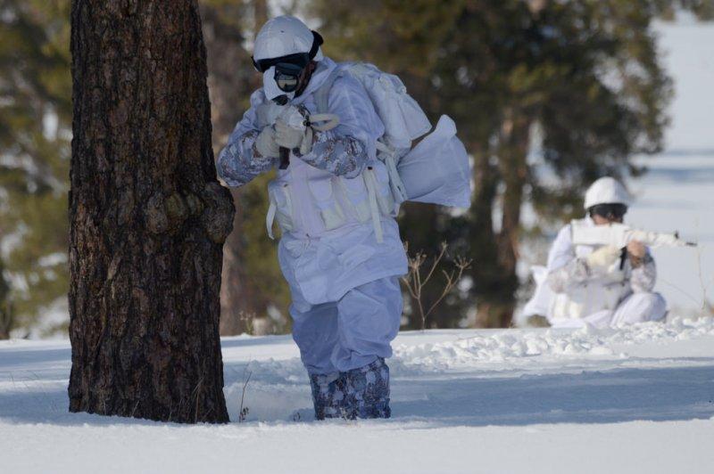 Komandolar eksi 20 derecede eğitimde