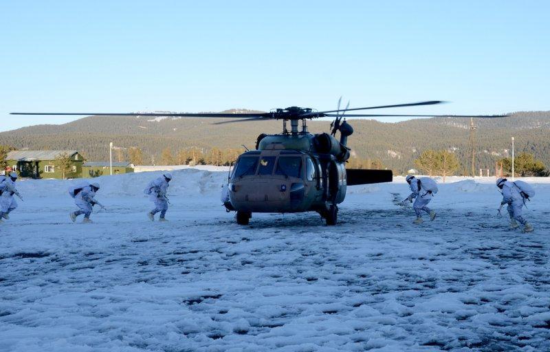 Komandolar eksi 20 derecede eğitimde