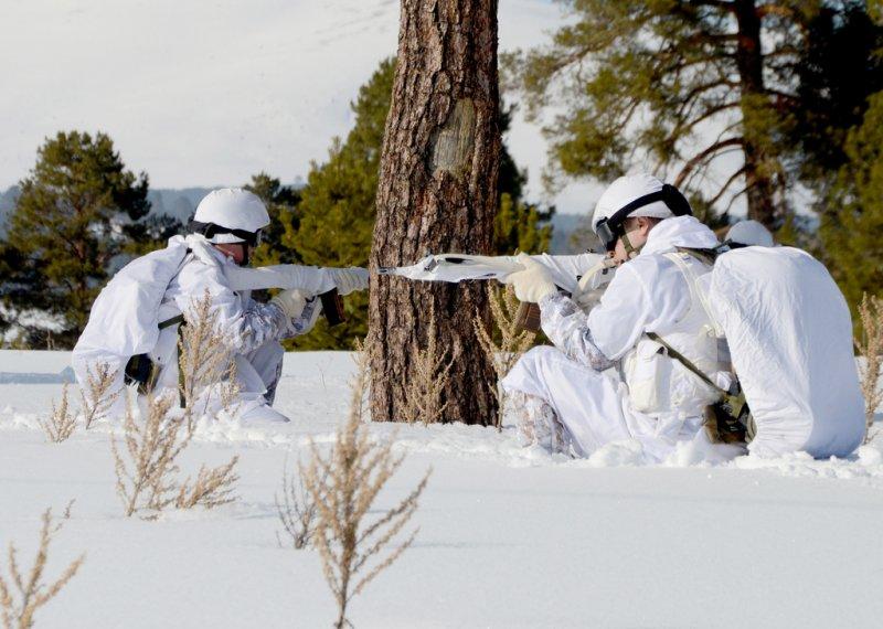 Komandolar eksi 20 derecede eğitimde