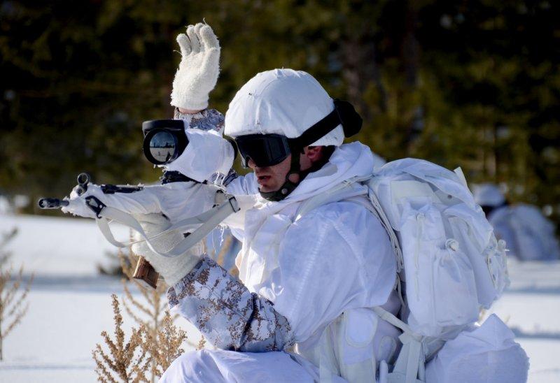 Komandolar eksi 20 derecede eğitimde