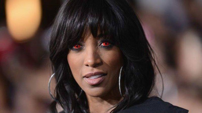 Göz akı dövmesi yasallaşıyor