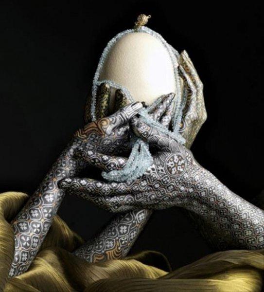 İnsan eline yapılan boyama sanatı 