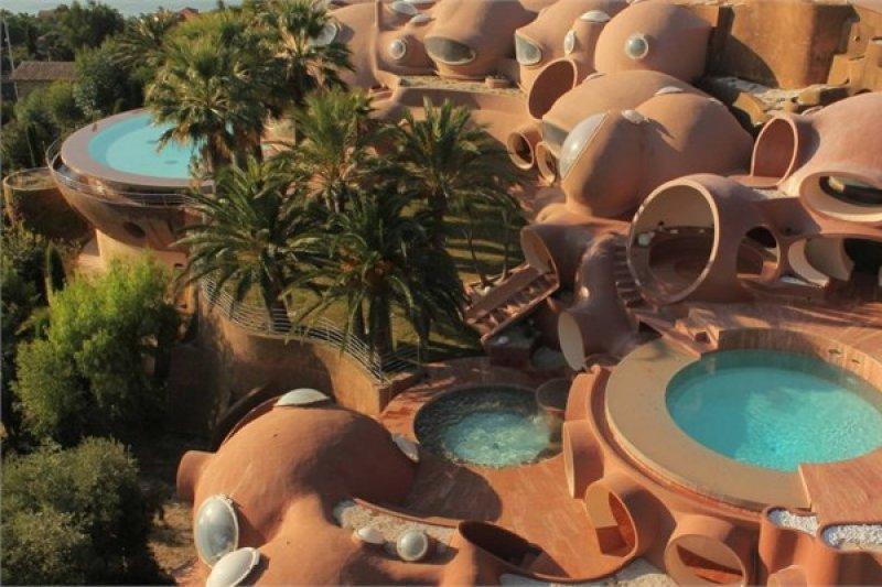 Dünyanın en ilginç evleri