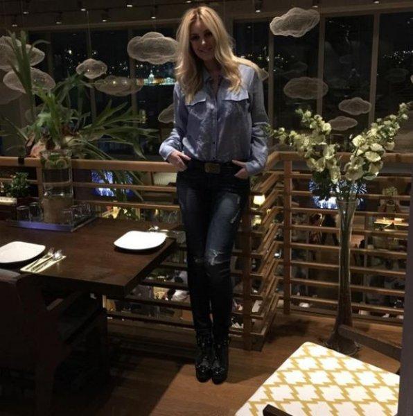 İbrahim Tatlıses Petek Dinçöz'ün fotoğrafını paylaştı