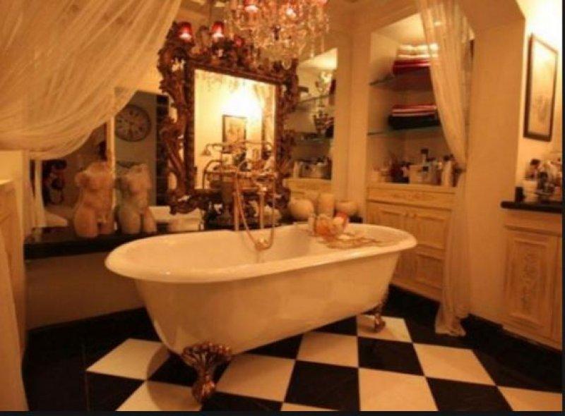 Ünlü mimar Selim Yuhay'ın muhteşem evi 