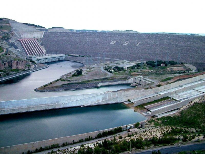 Dünyanın en yüksek barajları 