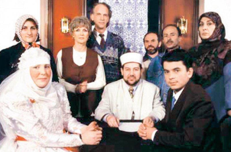 Kahramanmaraşlı Musa ile İngiliz Sarah'ın oğlu 18 yaşında