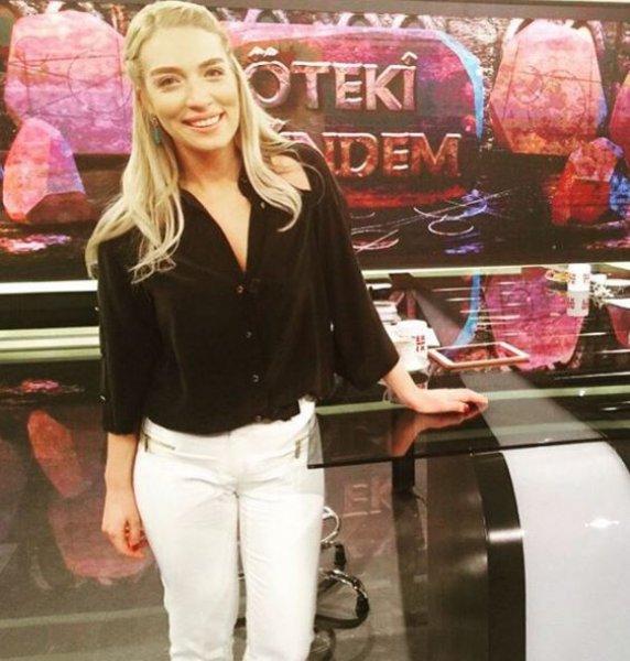 Güzel sunucu Cansu Canan Özgen