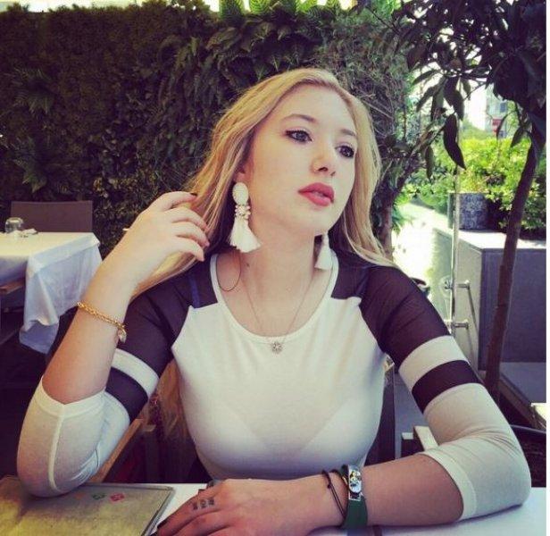 Yasmin Erbil'in Instagram fotoğrafları 