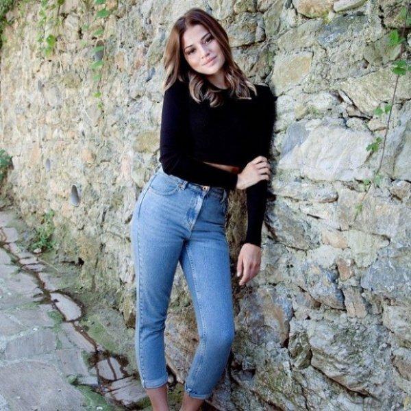  Derya Açıkgöz görücüye çıkıyor