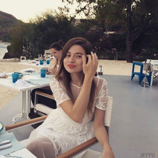  Derya Açıkgöz görücüye çıkıyor