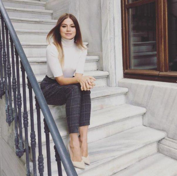  Derya Açıkgöz görücüye çıkıyor