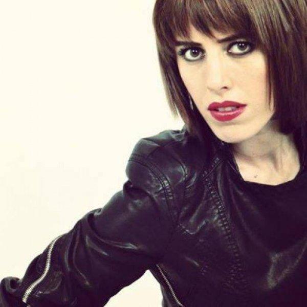 Arka Sıradakiler'in Özge'si artık değişti 