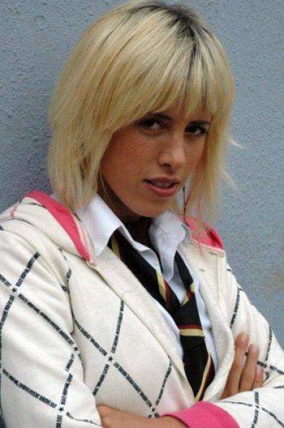 Arka Sıradakiler'in Özge'si artık değişti 