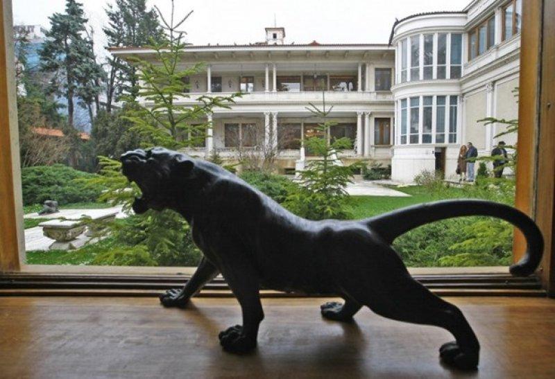 Nikolay Çavuşesku'nun villası 26 yıl sonra ziyarete açıldı