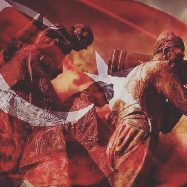 Ünlülerden Çanakkale Zaferi paylaşımları