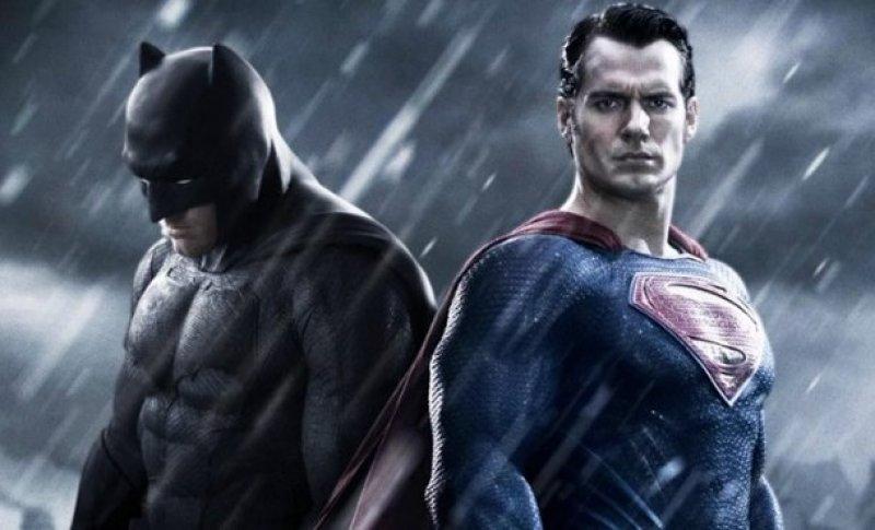 Batman Superman'e Karşı filminin prömiyeri yapıldı